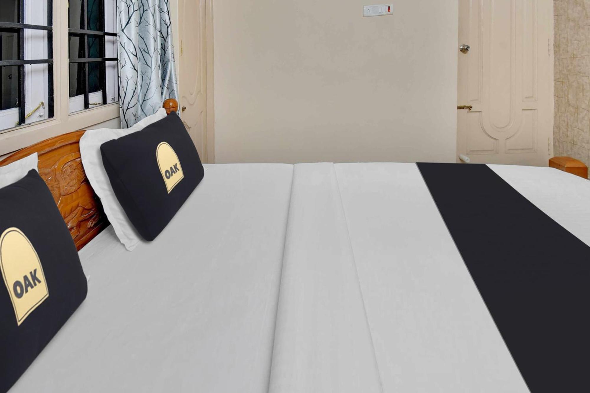 Collectipn O Pradee Queen Resort Chennai Dış mekan fotoğraf