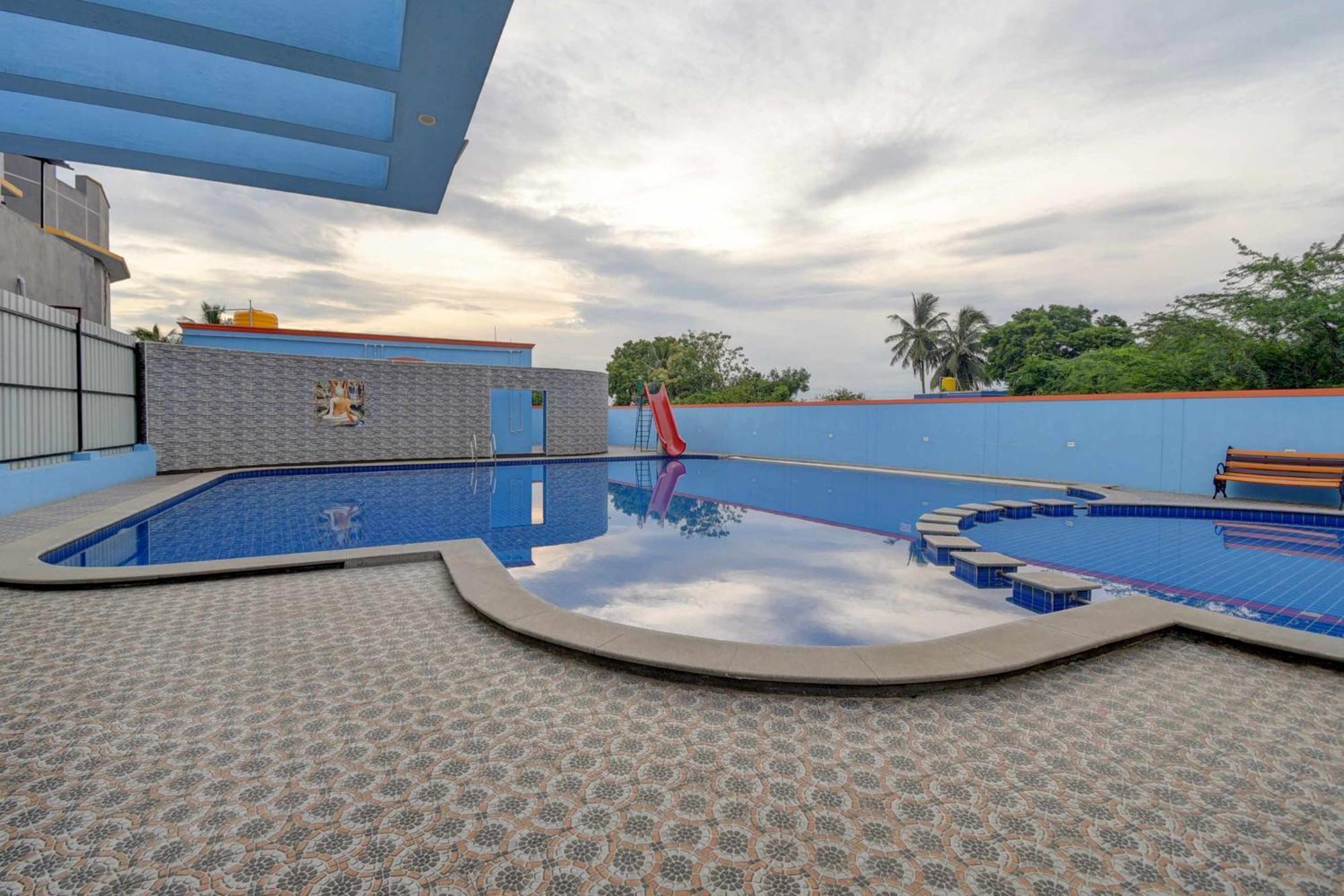 Collectipn O Pradee Queen Resort Chennai Dış mekan fotoğraf